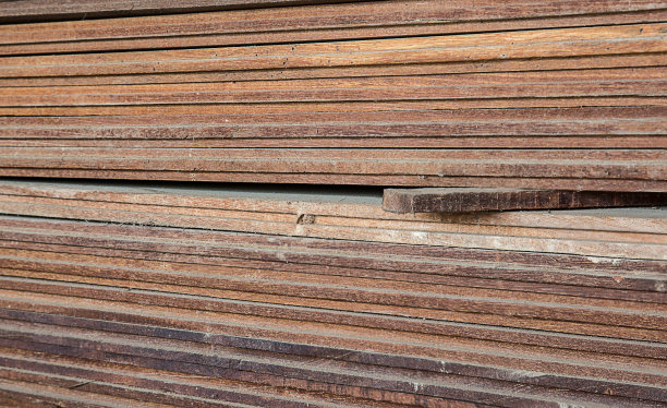 木材储存中木材的堆积图片下载