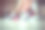运动女子系她的鞋带关闭图片下载