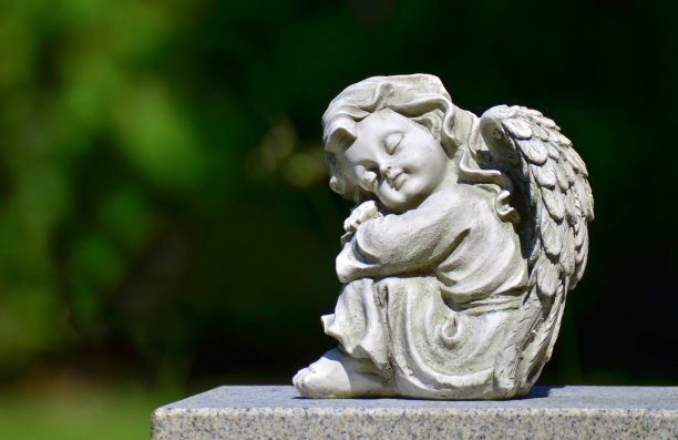 天使雕像图片下载
