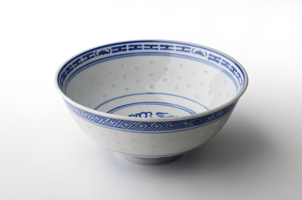 画的乡村碗孤立在白色的背景图片下载