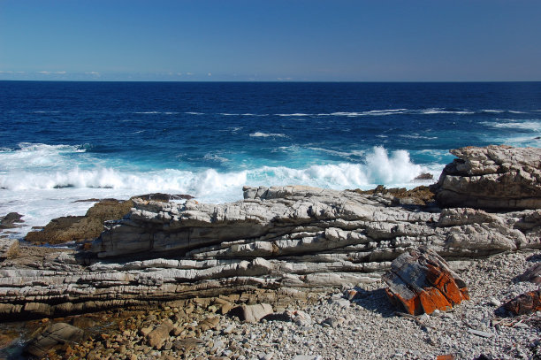 Tsitsikamma国家公园的野生和岩石海岸图片下载