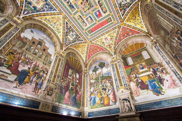 意大利托斯卡纳锡耶纳大教堂内部图片下载