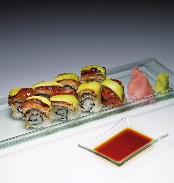 鳗鱼真希图片下载