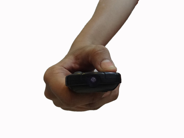 人拿着遥控图片下载