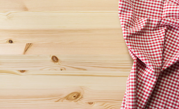 桌布上的表图片下载