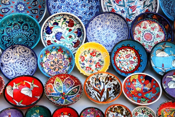 土耳其的陶瓷碗图片下载