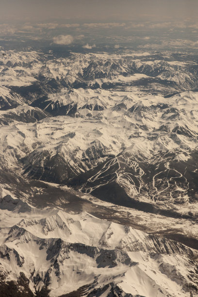 滑雪场图片下载