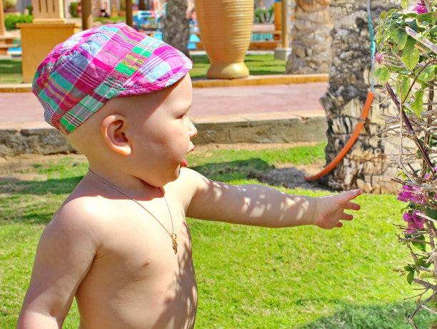 小男孩图片下载