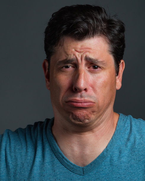 男人要吐了图片下载