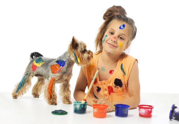 邋遢的小画家和狗图片下载