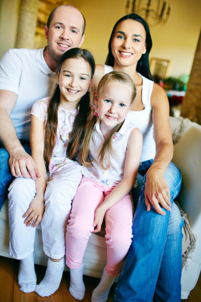 家庭沙发上图片下载