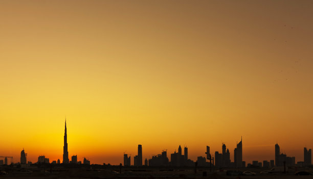 迪拜天际线轮廓图片下载