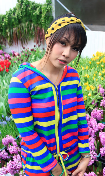 泰国女孩是牙套图片下载