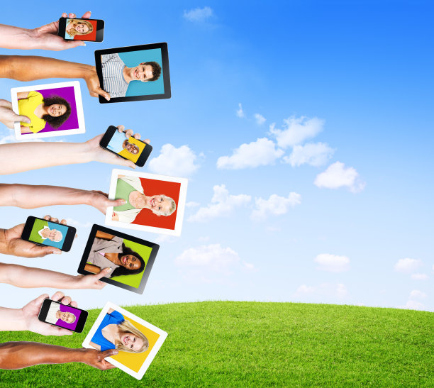 社交媒体电子设备中的人物简介图片下载