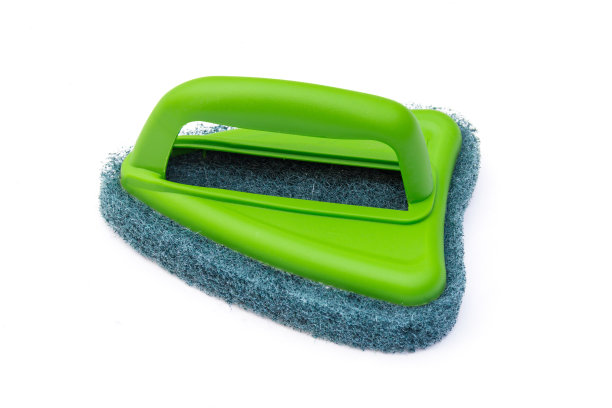 刷刷隔离在白色背景上图片下载