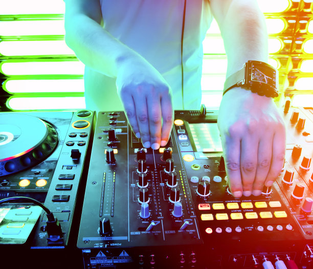 Dj播放音乐图片下载