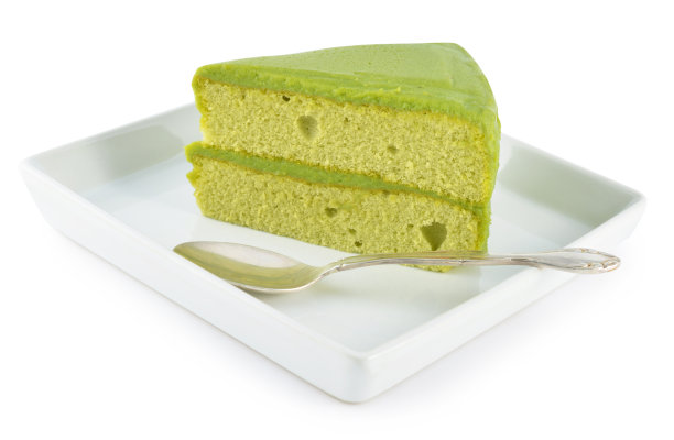 白色背景上的绿茶蛋糕图片下载