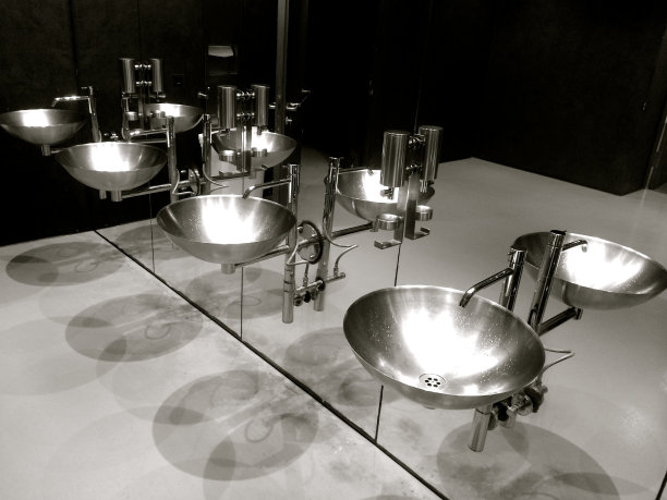 我们难道是清洁工吗图片下载