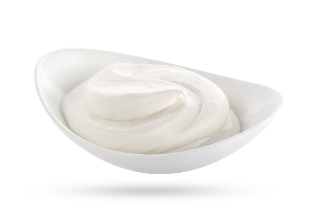 酸奶油孤立在白色背景图片下载