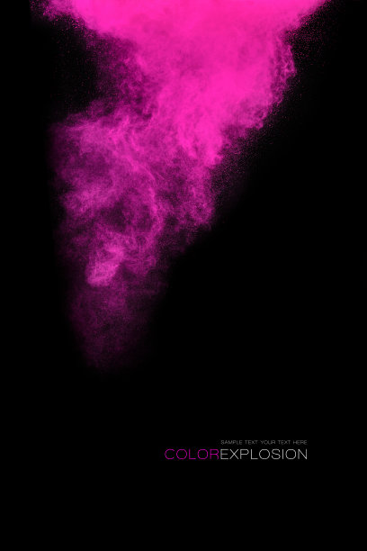 颜色爆炸。灰尘粒子隔离在黑色背景图片下载