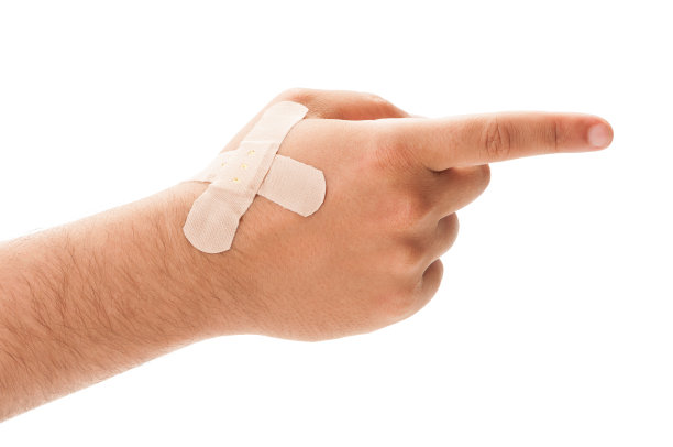 白色的手与石膏指向图片下载