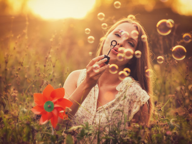 日落泡沫图片下载