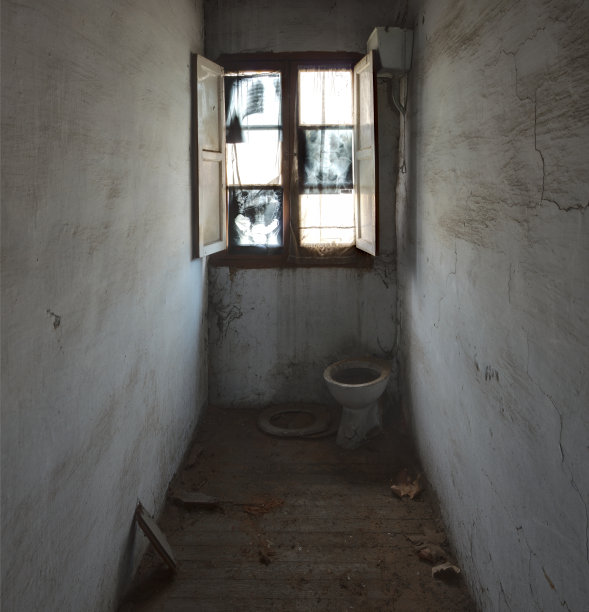 在废弃的房子里有放射线照片的窗户图片下载