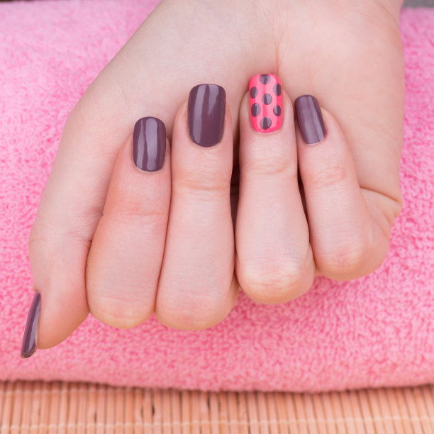 修指甲图片下载