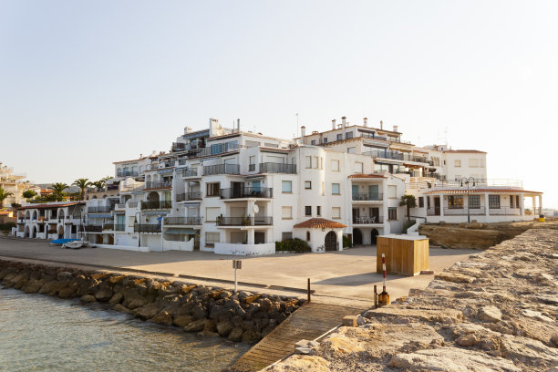 Roc de santa Gaieta, de Bera轮，Tarragona，西班牙。图片下载