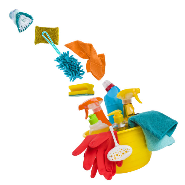 清洁产品飞出桶，孤立在白色背景上图片下载