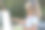 小女孩画画图片下载