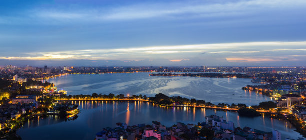 西湖的河内城市景色图片下载