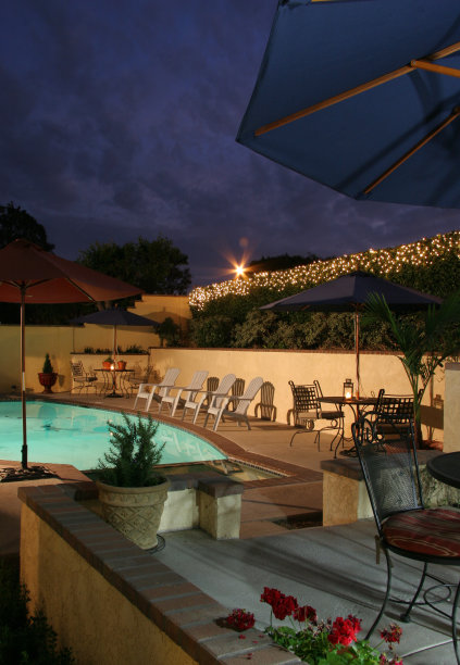 晚上后院图片下载