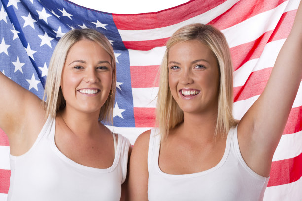 为美国欢呼的女性支持者图片下载