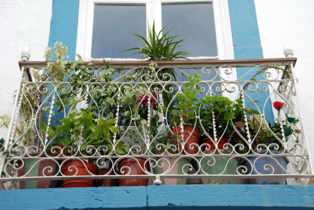 蓝色的阳台图片下载