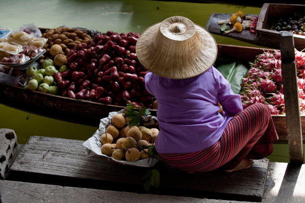 浮动的市场图片下载