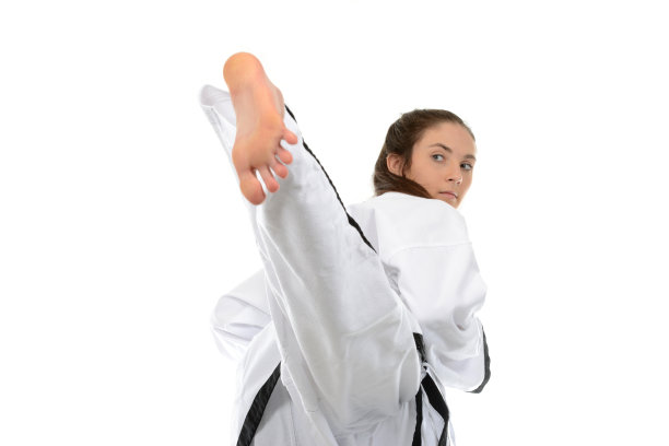 回踢自卫图片下载