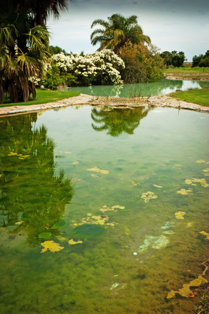 西班牙高尔夫球场图片下载