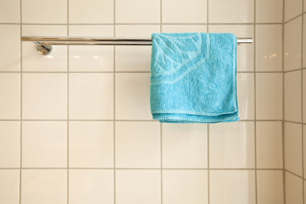 浴室用毛巾。图片下载