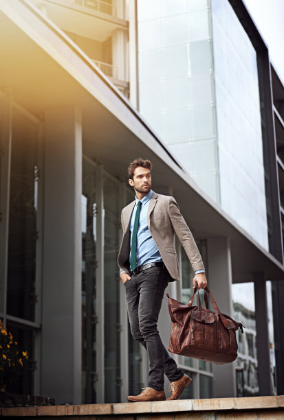 在大城市里，你需要巨大的成功图片下载