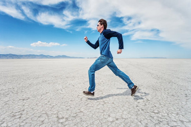 跑步的人图片下载