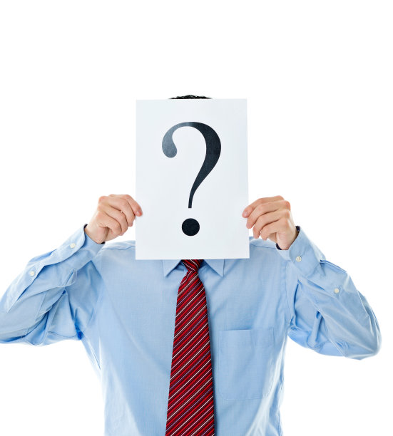 困惑的商人拿着问号图片下载