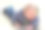 公园里哭闹的婴儿图片下载