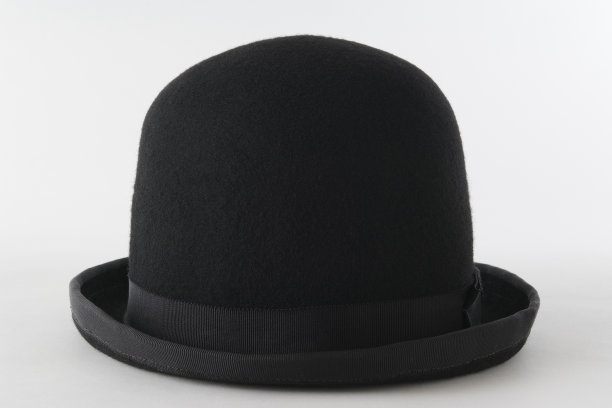 孤立的镜头圆顶礼帽在白色的背景图片下载