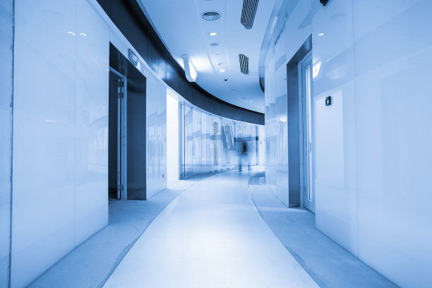 办公室走廊里图片下载