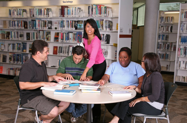 教育看到其他图像从同一会议图片下载