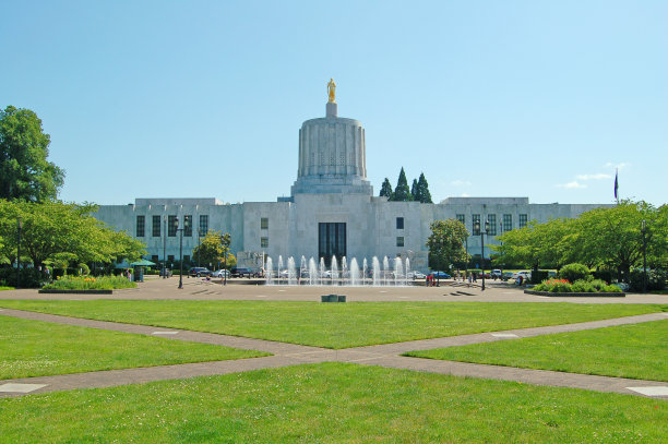 国会在萨勒姆图片下载