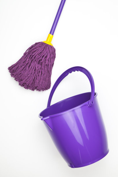 水桶和拖把图片下载