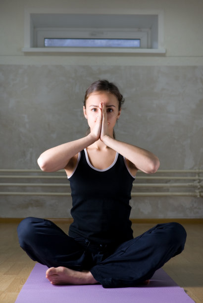 瑜伽练习图片下载