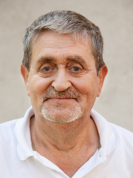 成熟的男人图片下载